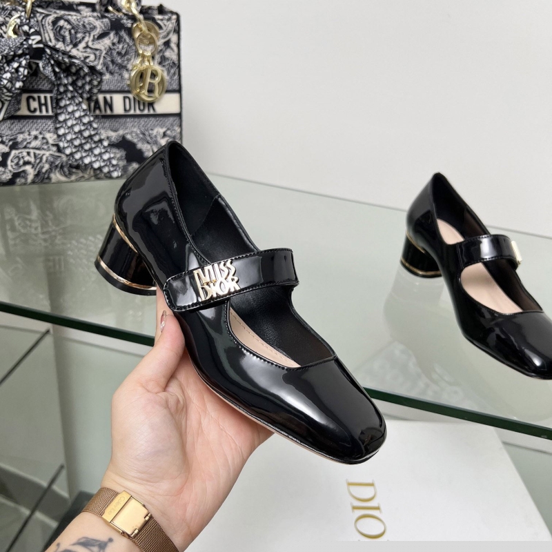 ch**an D*or high heels